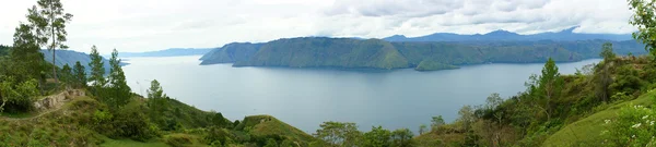 Panorama över lake toba — Stockfoto