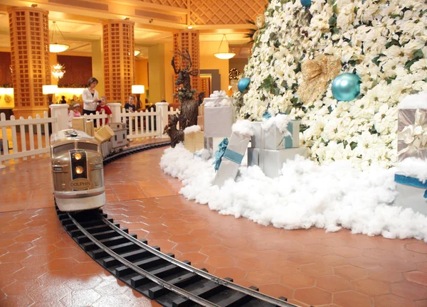 Árbol de Navidad en Disney Imagen de stock