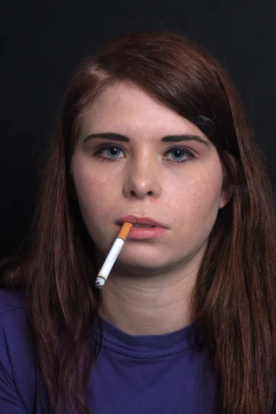 Beautiful Brunette Smokes a Cigarette 11 — Stock Photo, Image