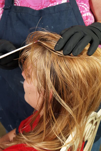 Haare färben (1) — Stockfoto