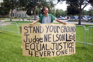 zimmerman deneme adlı protestocu