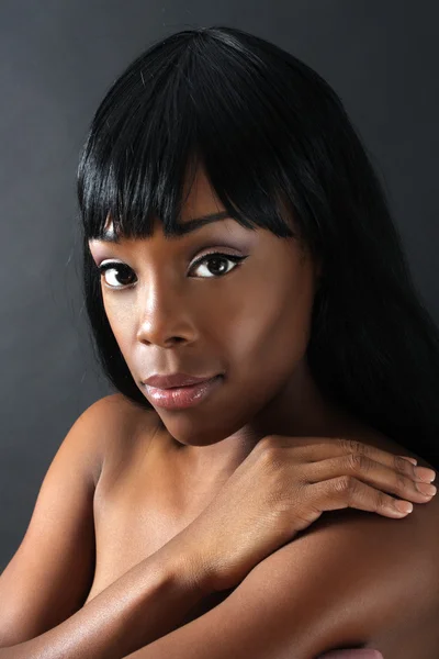 Mooie zwarte vrouw, headshot (47) — Stockfoto