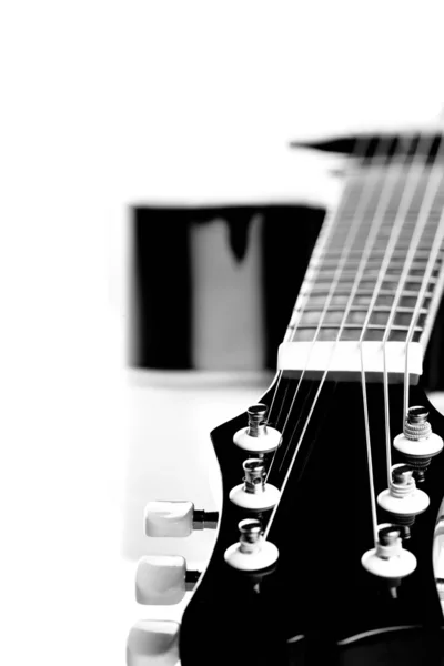 Kytara. černobílý obrázek. — Stock fotografie