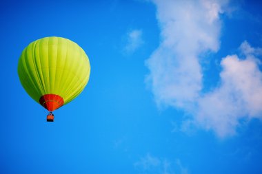 Yeşil balon.