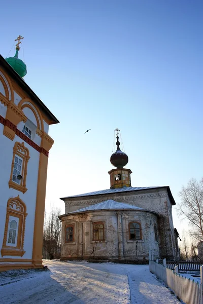 Соликамск, православный Спаситель и храм Михаила Архангела — стоковое фото