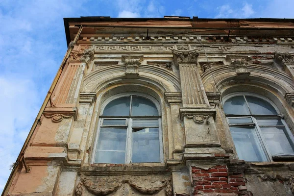 Fenêtres Antiques Dans Mur Pierre — Photo