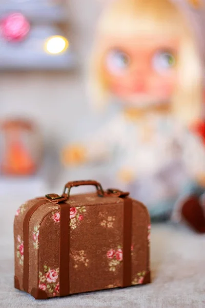 Doll Holding Toy Suitcase Hand — Stock Photo, Image