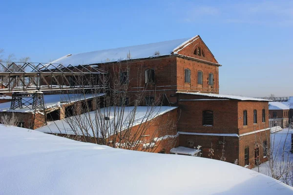 Antiguo Edificio Ladrillo Nieve — Foto de Stock