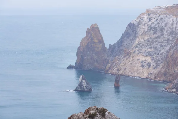 Prachtig Landschap Van Zwarte Zee Zee Rotsen Bewolkte Lucht Stockafbeelding