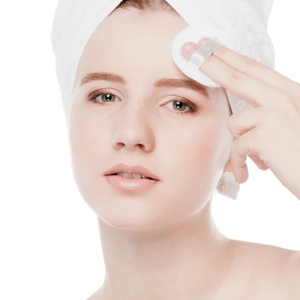 Fiatal nő a tökéletes egészség bőr arc — Stock Fotó