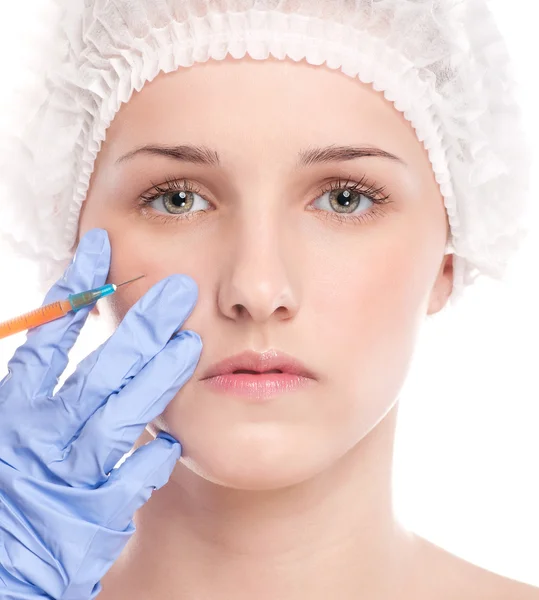 Injection cosmétique de botox dans le visage — Photo