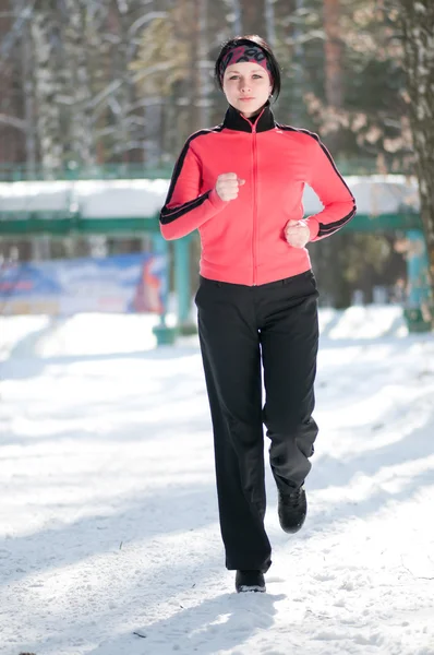 冬季跑步 — 图库照片