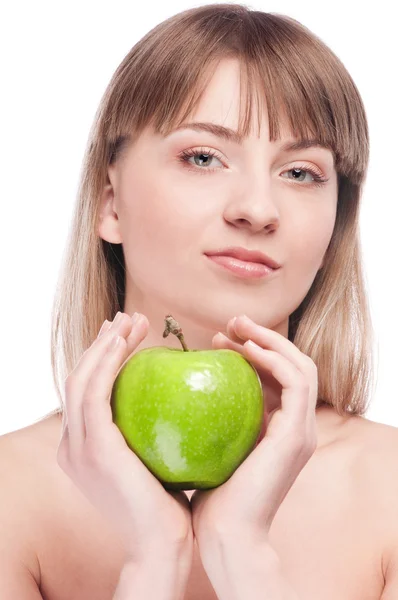 緑のリンゴを持つ若い女性は — ストック写真
