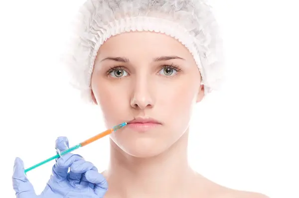 Injection cosmétique de botox dans le visage — Photo