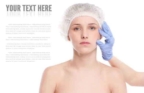 美しい女性の医療フェイス検討 — ストック写真