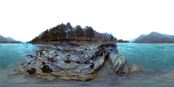 360 Virtual Reality Dari Pemandangan Sungai Pegunungan Yang Indah Pada — Stok Video