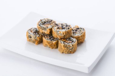 Japon Gıda Restoran, sushi maki gunkan rulo levha veya plakalı ayarlayın. Sushi seti ve kompozisyon