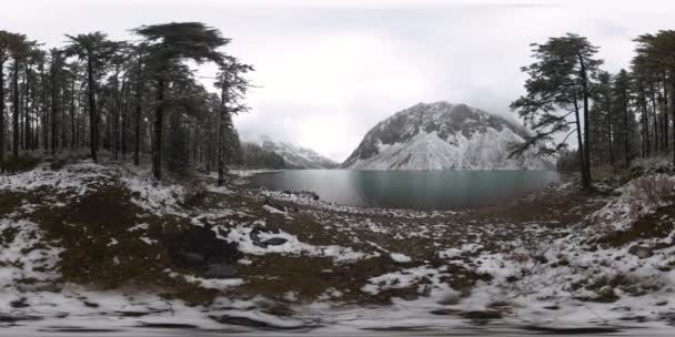360 Górskie Jezioro Sezonie Zimowym Dzika Syberyjska Natura Górska Dolina — Wideo stockowe
