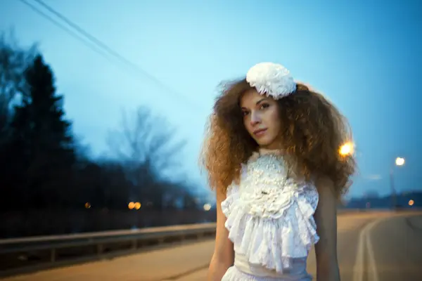 Portrait of a beautiful woman — Stock Photo, Image