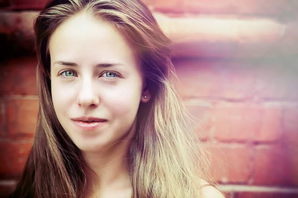 Portrait of a beautiful woman — Stock Photo, Image