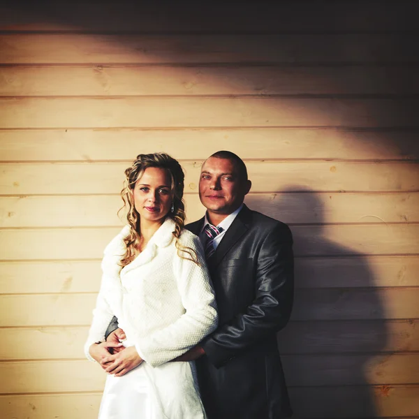 A házaspár, a férj és a feleség, esküvői portré — Stock Fotó