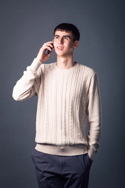 Retrato de um homem no estúdio — Fotografia de Stock