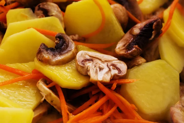 Fried potatoes with mushroom — Stock Photo, Image