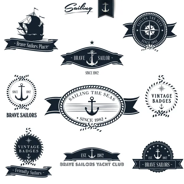 Ensemble d'insignes nautiques rétro vintage — Image vectorielle