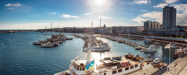 Azory, sao miguel jacht i port rybacki — Zdjęcie stockowe