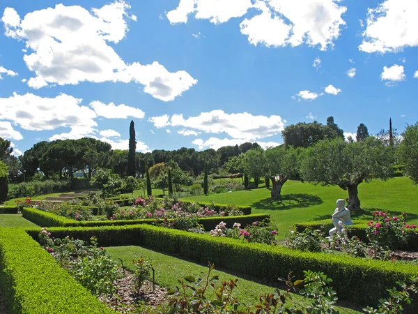 Barcelona park cervantes — Stock Photo, Image