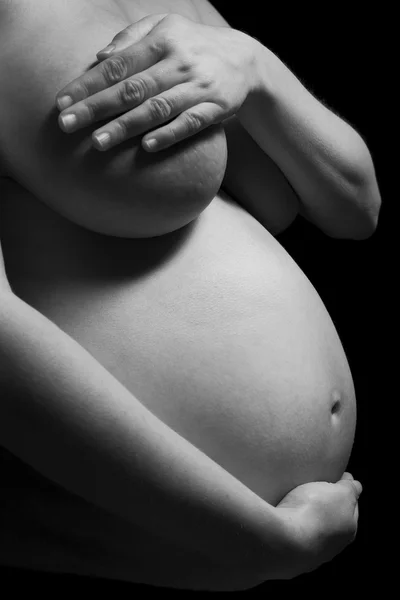 Голая беременная женщина — стоковое фото