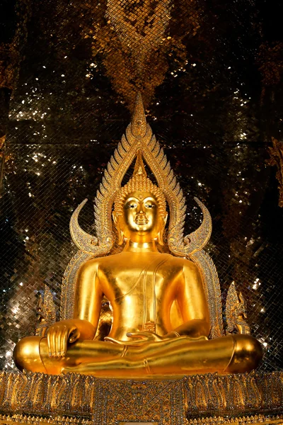 Golden Buddha statues — Stock Photo, Image