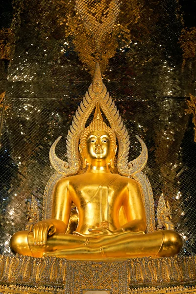 Golden Buddha statues — Stock Photo, Image