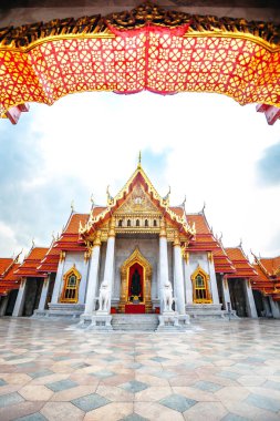 Mermer Tapınak (Wat Benchamabophit) Bangkok Tayland