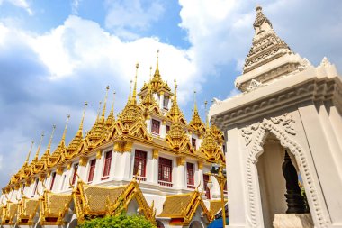 Wat Ratchanatdaram (Loha Prasat) Bangkok, Tayland.