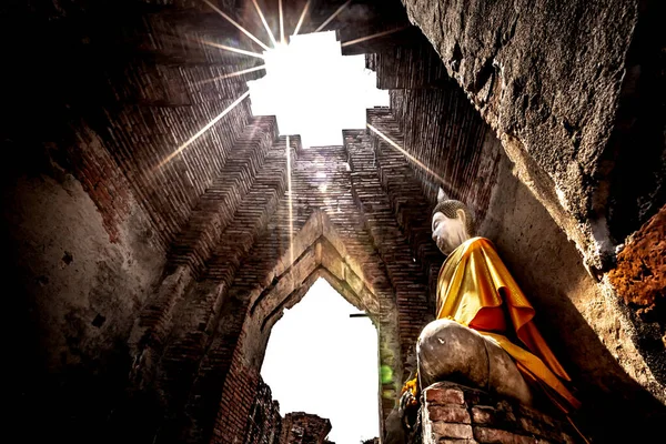 Wat Nakhon Luang Tample, Prasat Nakhon Luang, Ayutthaya, Tayland