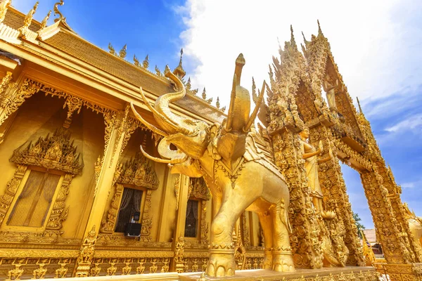Igreja Cor Ouro Wat Pak Nam Jolo Bang Khla Chachoengsao — Fotografia de Stock