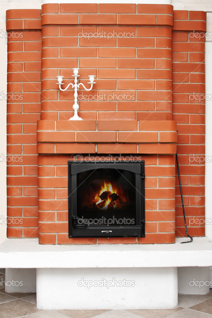 Chimenea de ladrillo — Fotos de Stock © ronstik #37909809