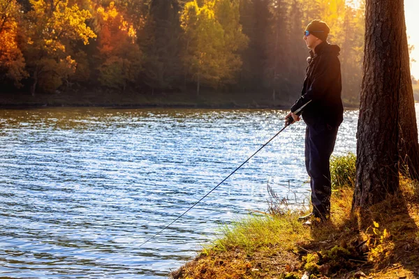 Fisherman Fishing Lake Shore Sunny Autumn Day — Stock Photo, Image