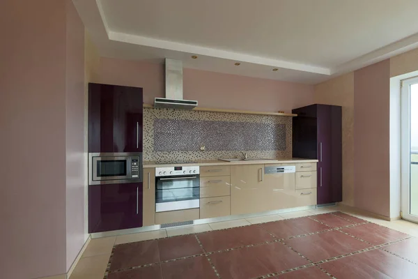 Interior View Beige Purple Domestic Kitchen Furniture Appliances — Stok fotoğraf