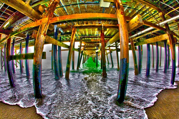 Sotto il molo di San Clemente — Foto Stock