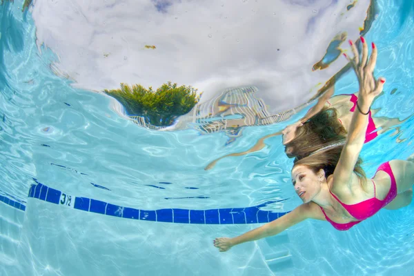 Sexy Woman Swimming Underwater — Stock Photo, Image