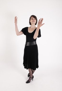 çocuk bakıcısı ya da mutlu dul