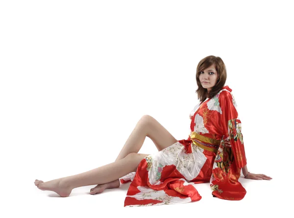 Giovane geisha francese in kimono di seta rossa — Foto Stock