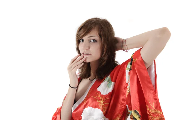 Francuski gejsza młoda dziewczyna w czerwony jedwab kimono — Zdjęcie stockowe