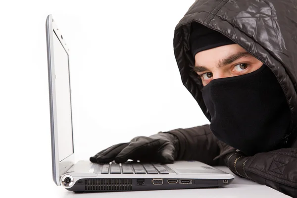 Computer hacker, geïsoleerd op witte achtergrond — Stockfoto