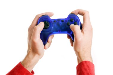 Kablosuz video oyun denetleyicisi üzerinde beyaz backgr izole ellerinde