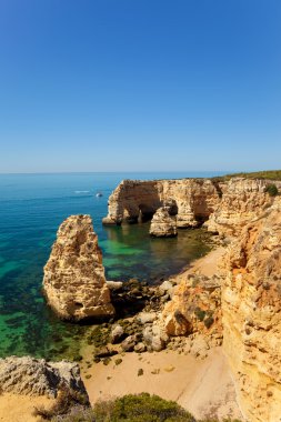 Marinha kumsalda lagoa, algarve, Portekiz