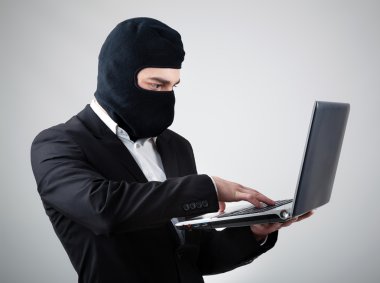 dizüstü bilgisayarınızdan bilgi çalmak hacker