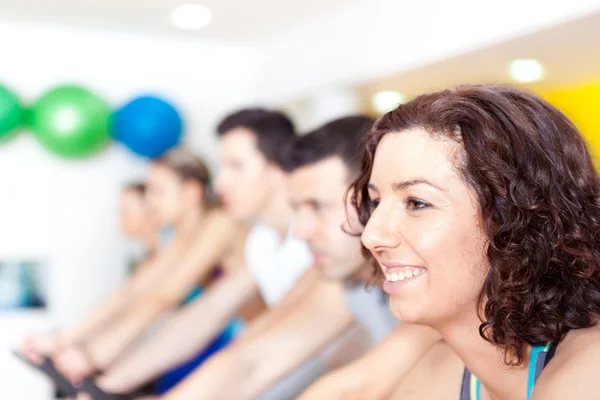 Group of in the gym doing cardio training — Stock Photo, Image